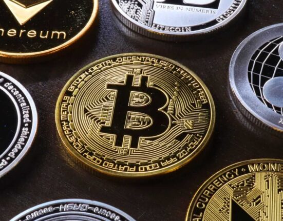 different_what-are-cryptocurrencies_martin_fortuna_what-are-cryptocurrencies