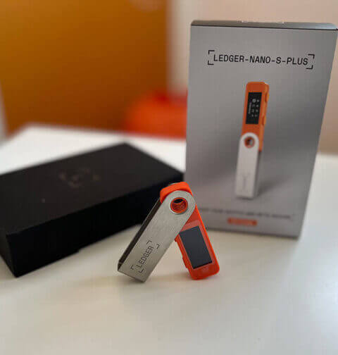 kako-uporabljati-ledger-vodic-za-zacetnike-po-korakih-varno-shranjevanje-kriptovalut-ledger-nano-s-martin-korosec